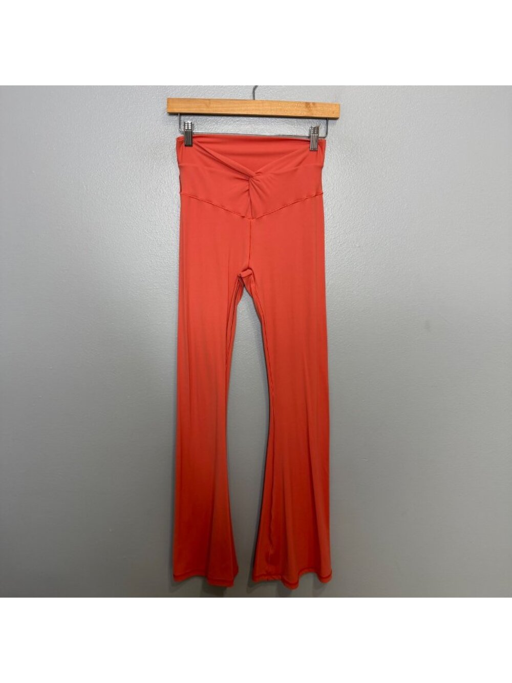 AERIE OFFLINE real me xtra high rise leggings in coral size M